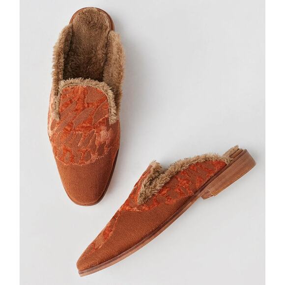 Free People Women’s Mules Faux Fur Lining Butterfly Effect Size 39 /US 8.5 Fall - Picture 1 of 8